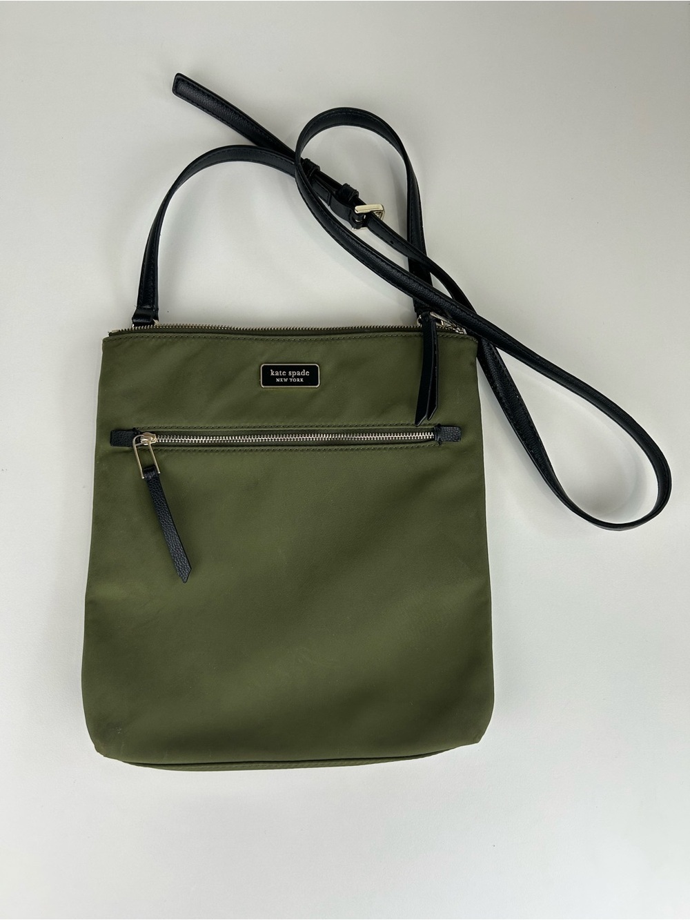 KATE SPADE NYLON DAWN FLAT CROSSBODY OLIVE COLOR